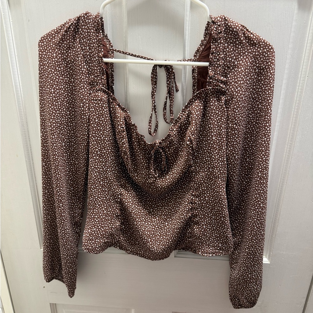 Abercrombie & Fitch Brown and White Spotted Long Sleeve Cropped Blouse